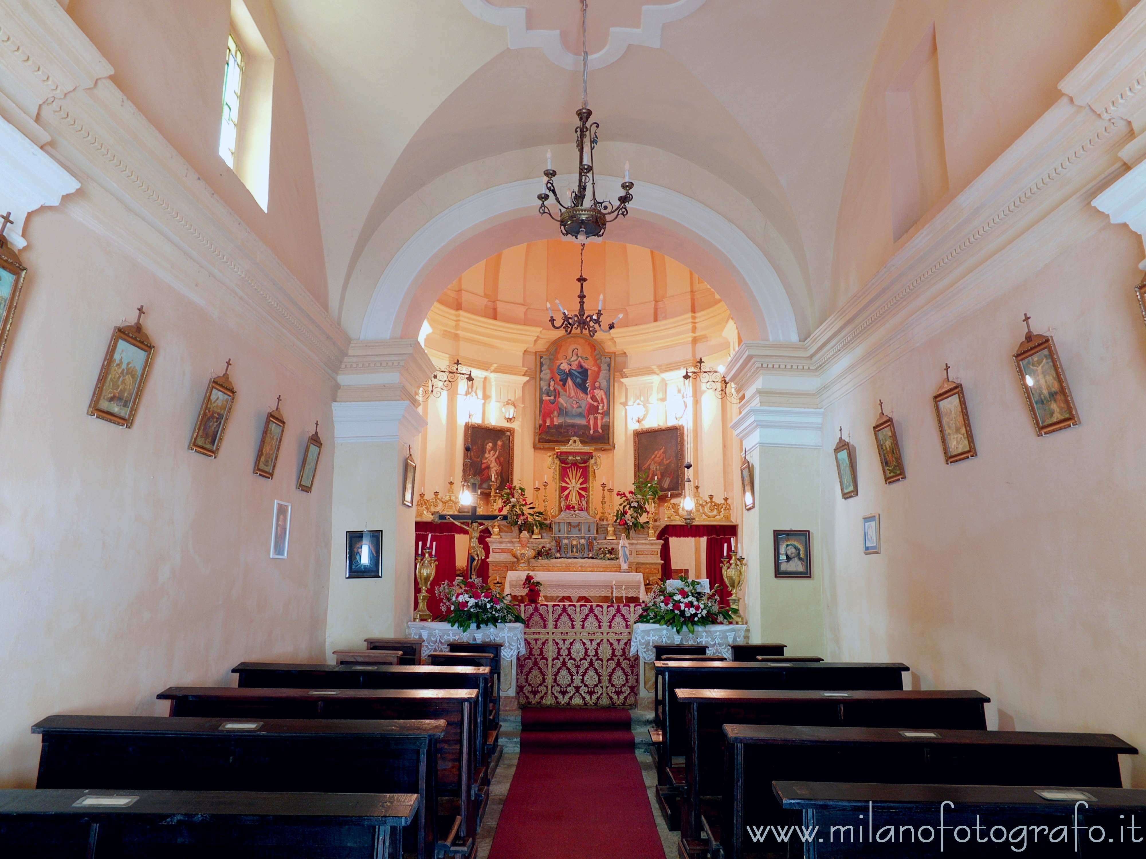 Rosazza (Biella, Italy) - Interior of the Oratory of San Defendente